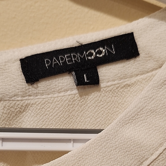 Papermoon White Lace Sleeve Blouse - Picture 3 of 3